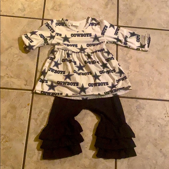 Dallas outfit - Picture 1 of 1